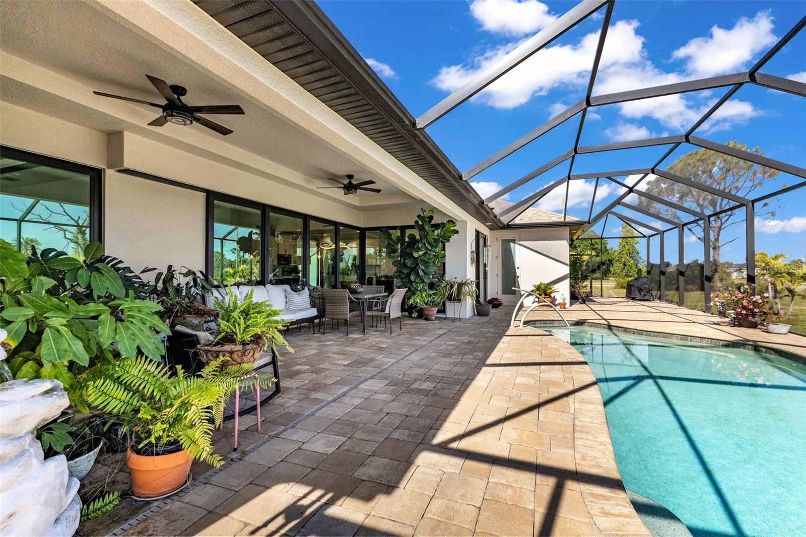 ROTONDA SANDS - Residential