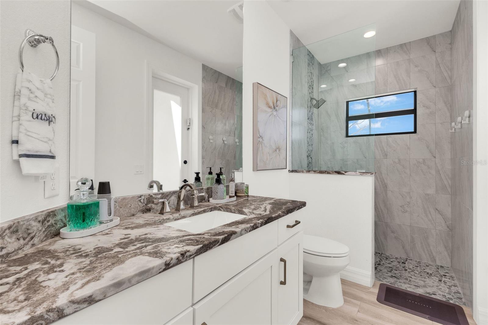ROTONDA SANDS - Residential