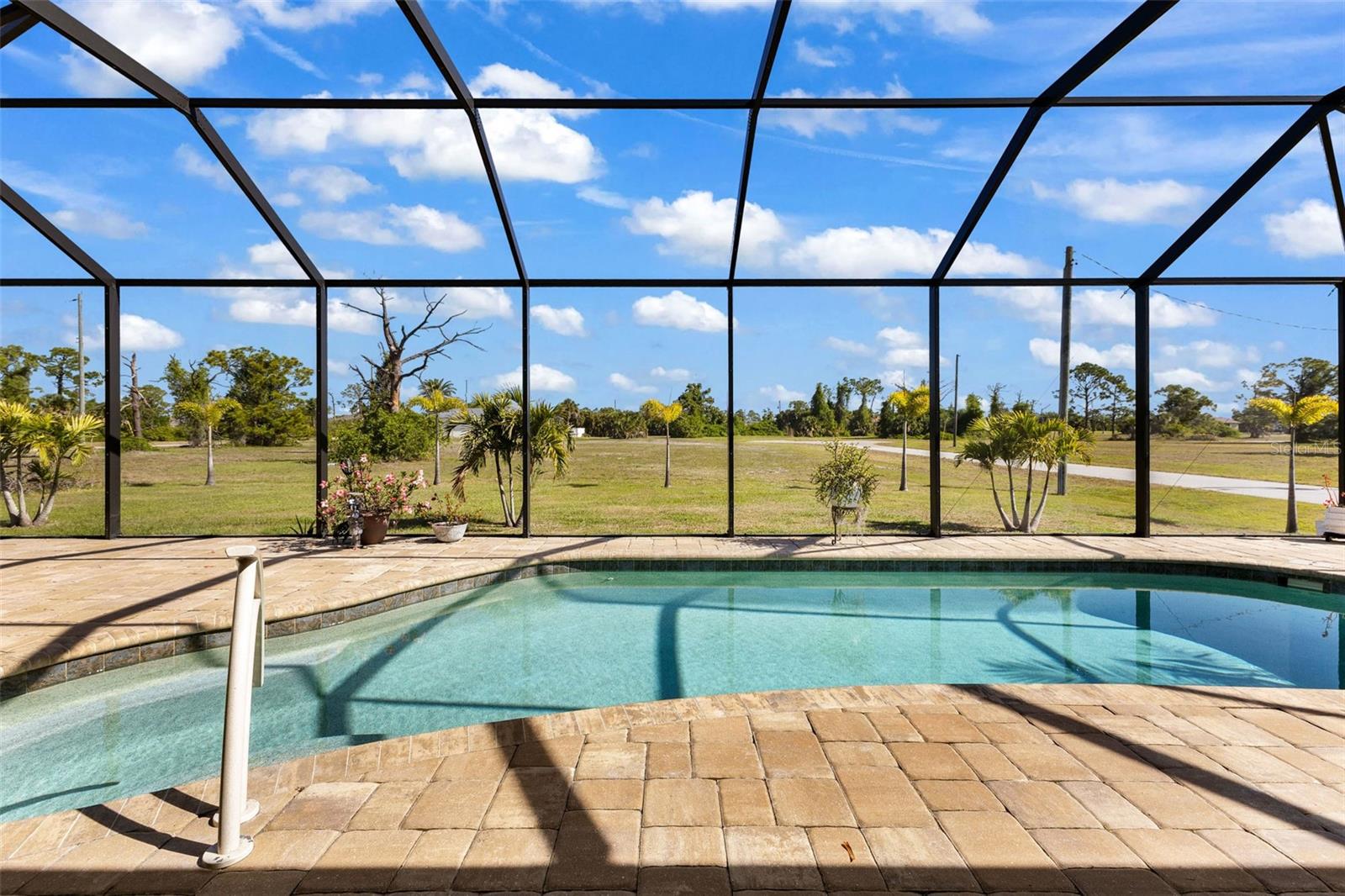 ROTONDA SANDS - Residential
