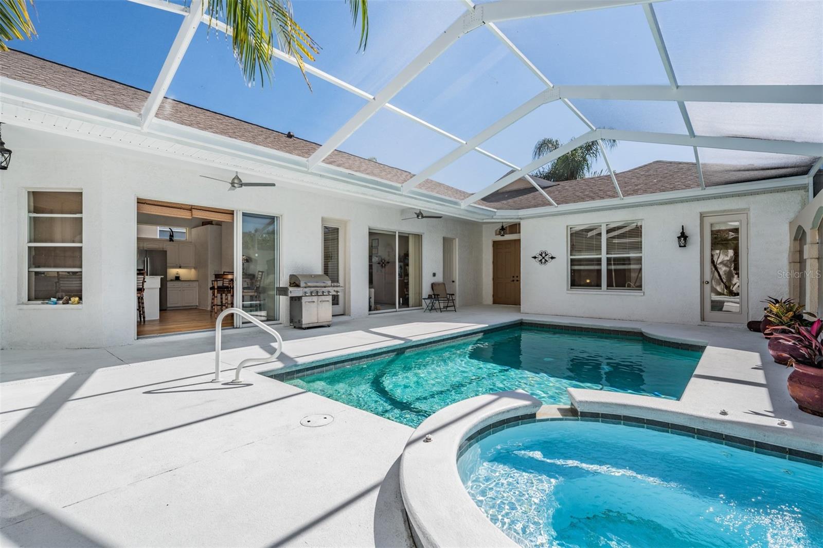 LAKE JOVITA GOLF AND COUNTRY CLUB - Residential