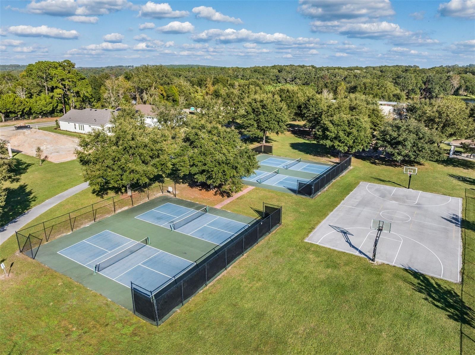 LAKE JOVITA GOLF AND COUNTRY CLUB - Residential