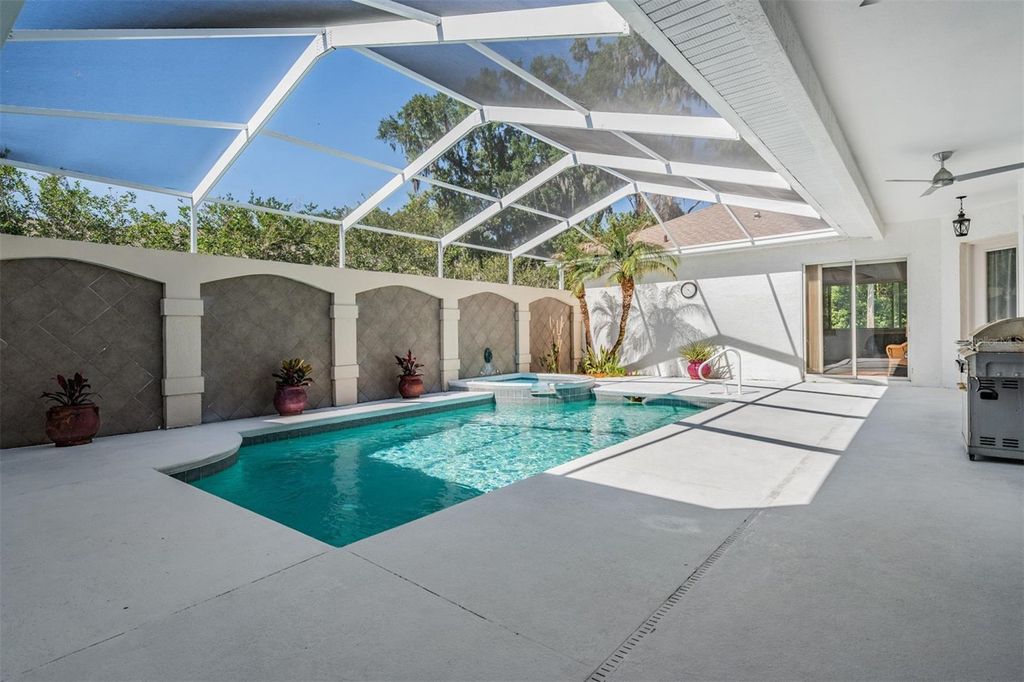 Photo of 12220 Woodlands Circle, Dade City, FL 33525 (MLS # TB8499078)