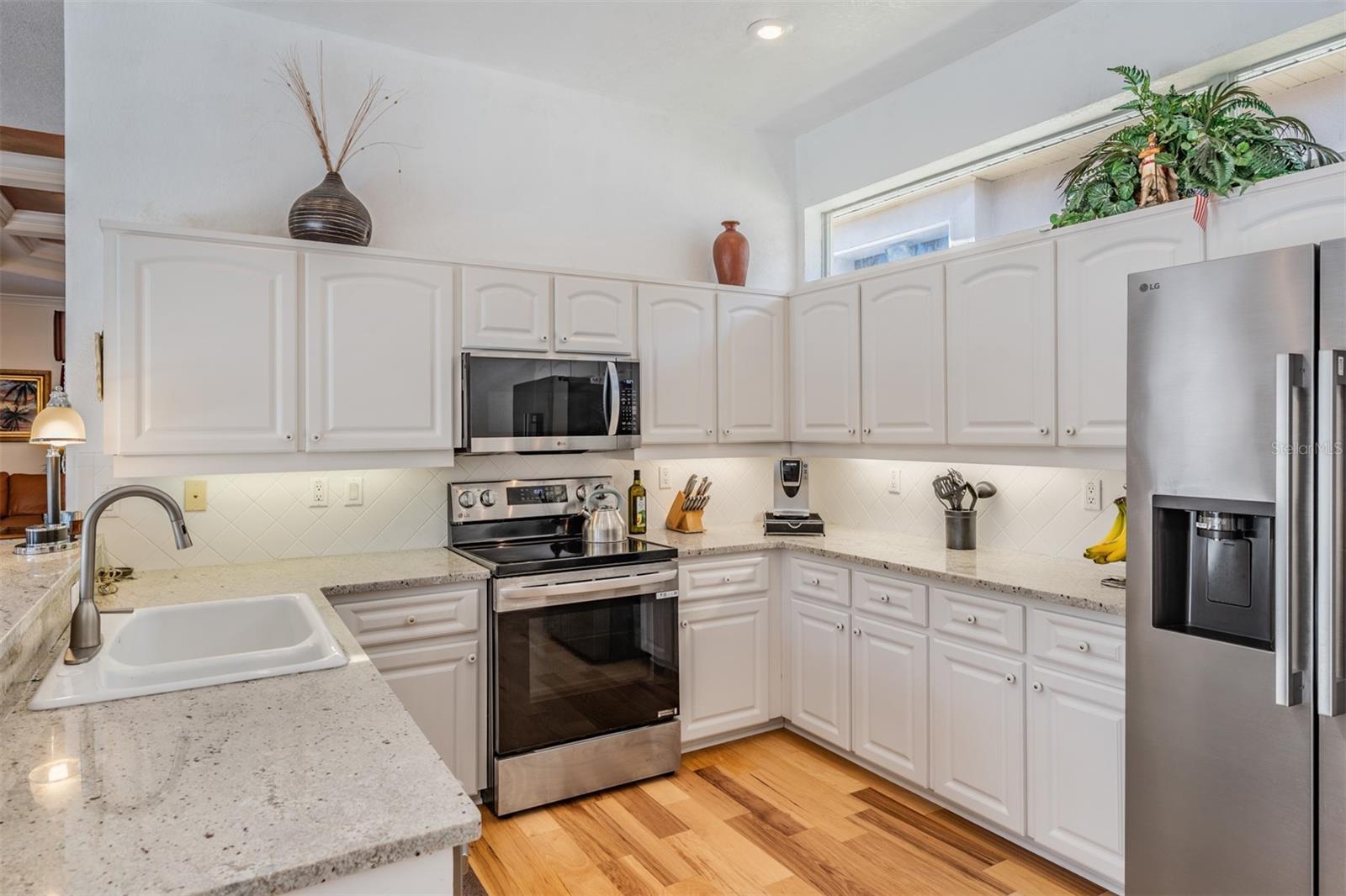 LAKE JOVITA GOLF AND COUNTRY CLUB - Residential