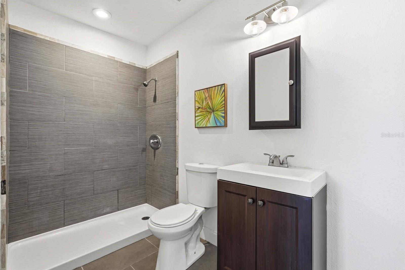 KINGSTON HILLS - Residential