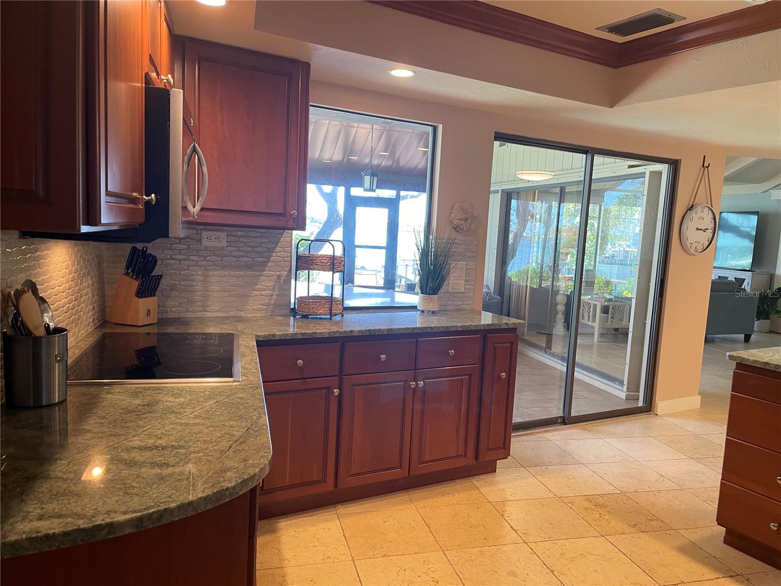 BLACKBURN SHORES - Residential Lease