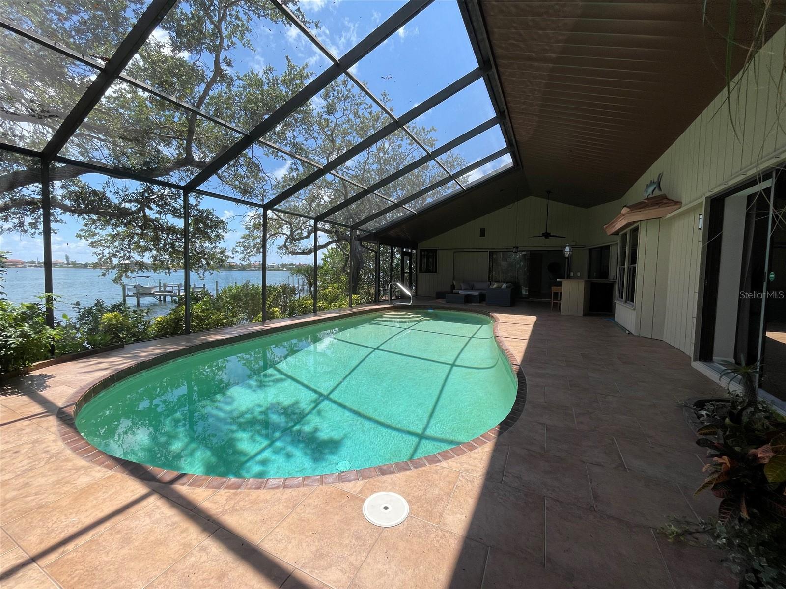 BLACKBURN SHORES - Residential Lease
