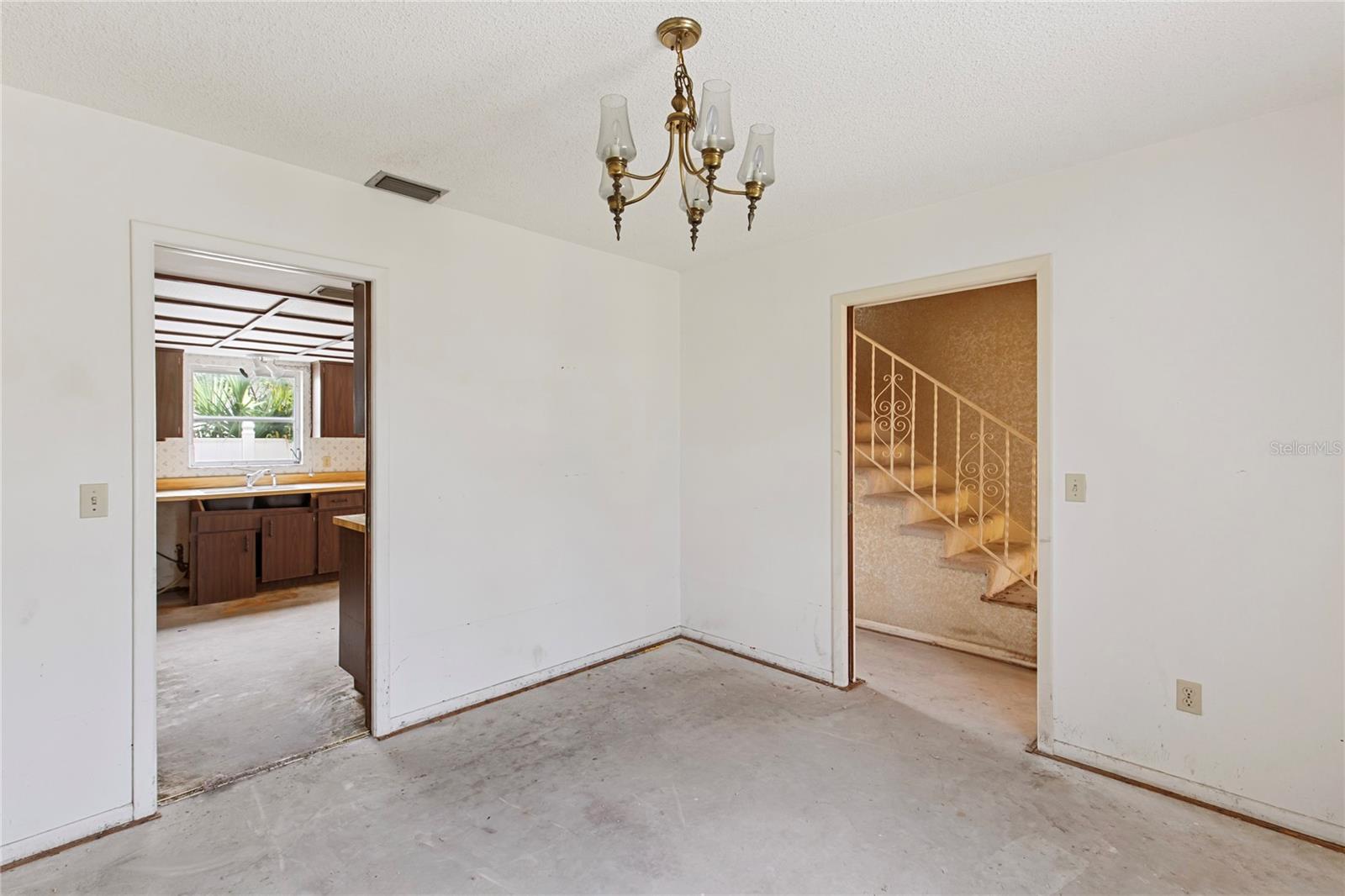 BELLEAIR BEACH - Residential