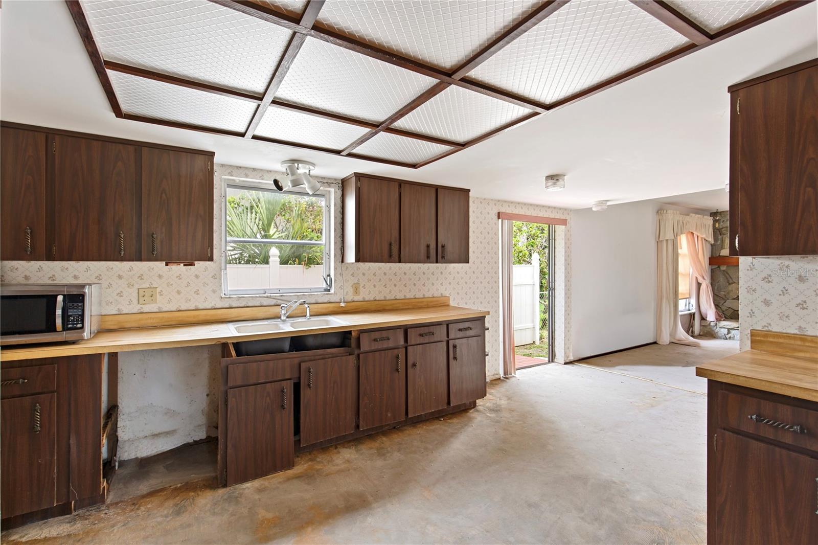 BELLEAIR BEACH - Residential