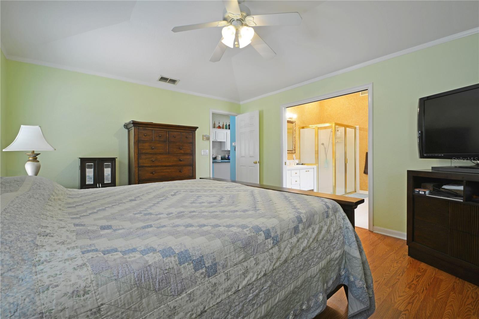 SUMMERWOOD - Residential