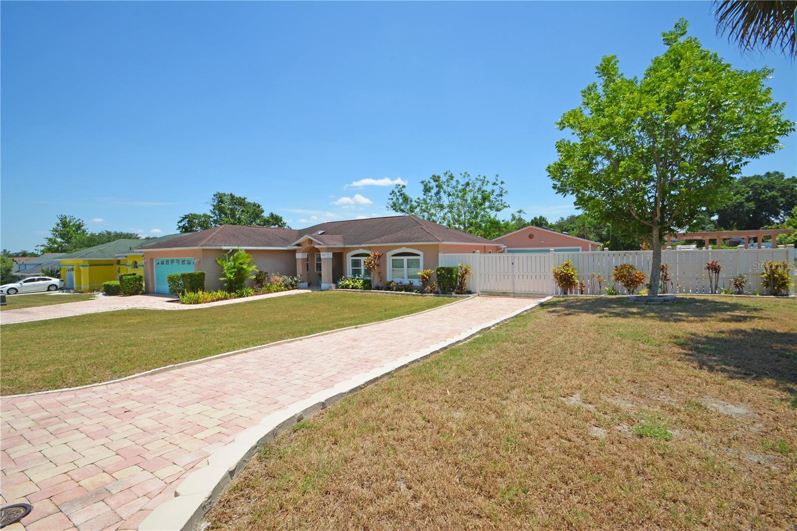 SUMMERWOOD - Residential