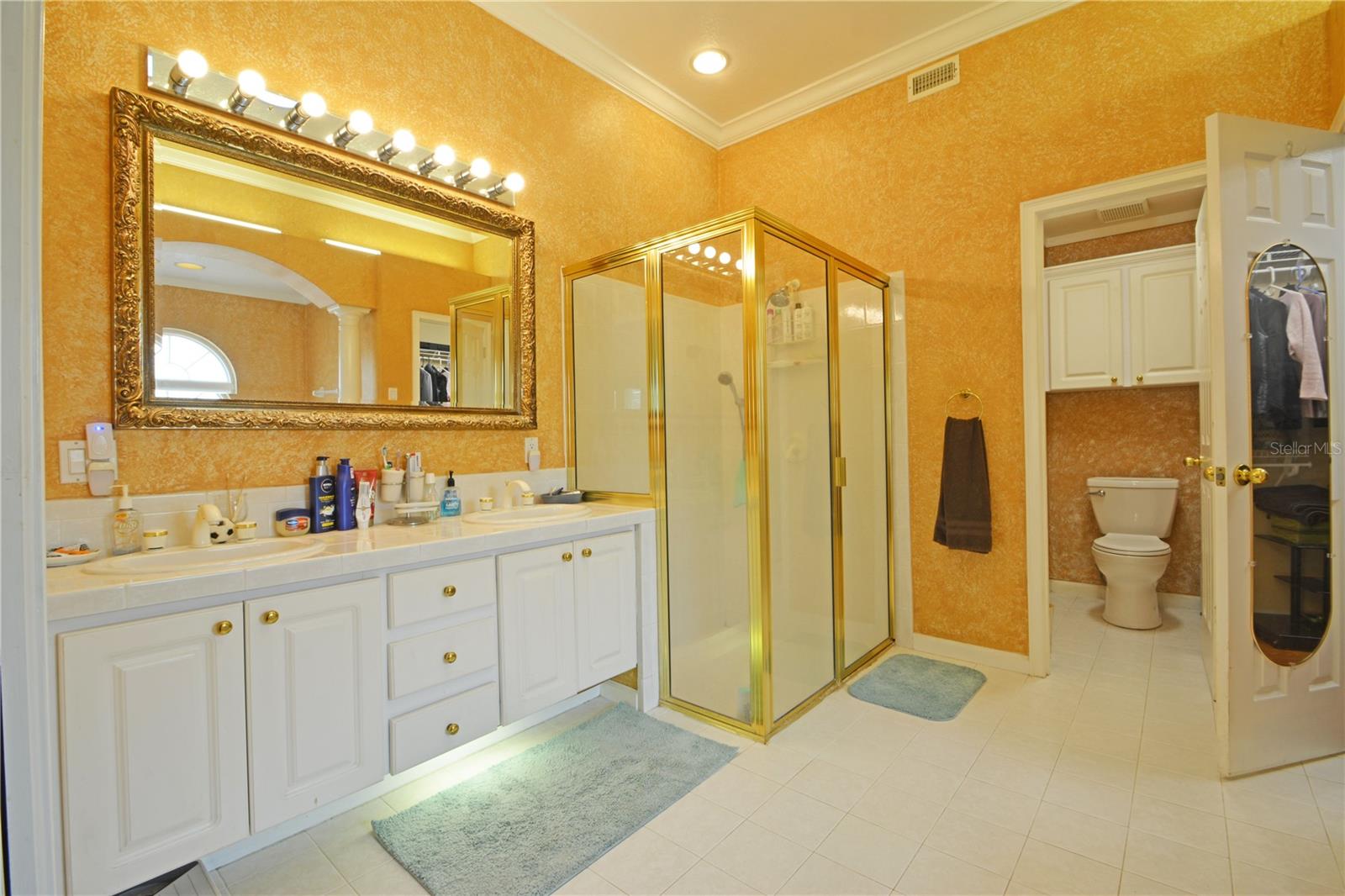 SUMMERWOOD - Residential