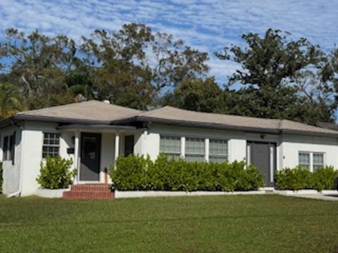 A home in TAMPA