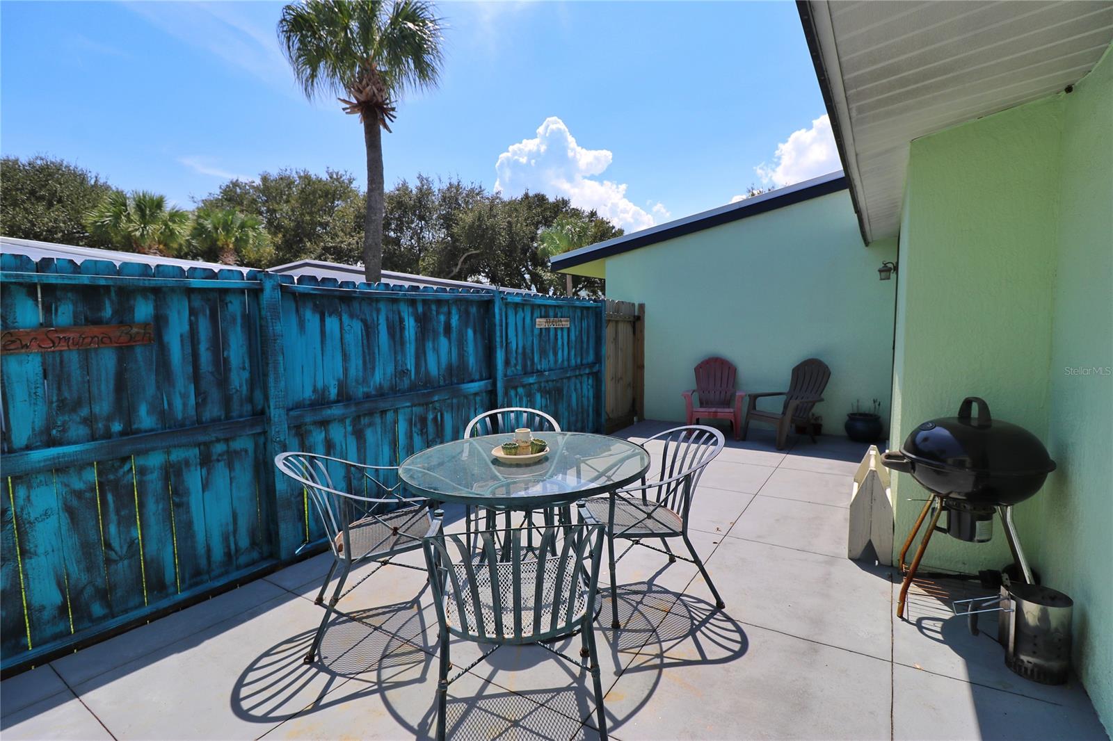 Riverwalk Condo - Residential