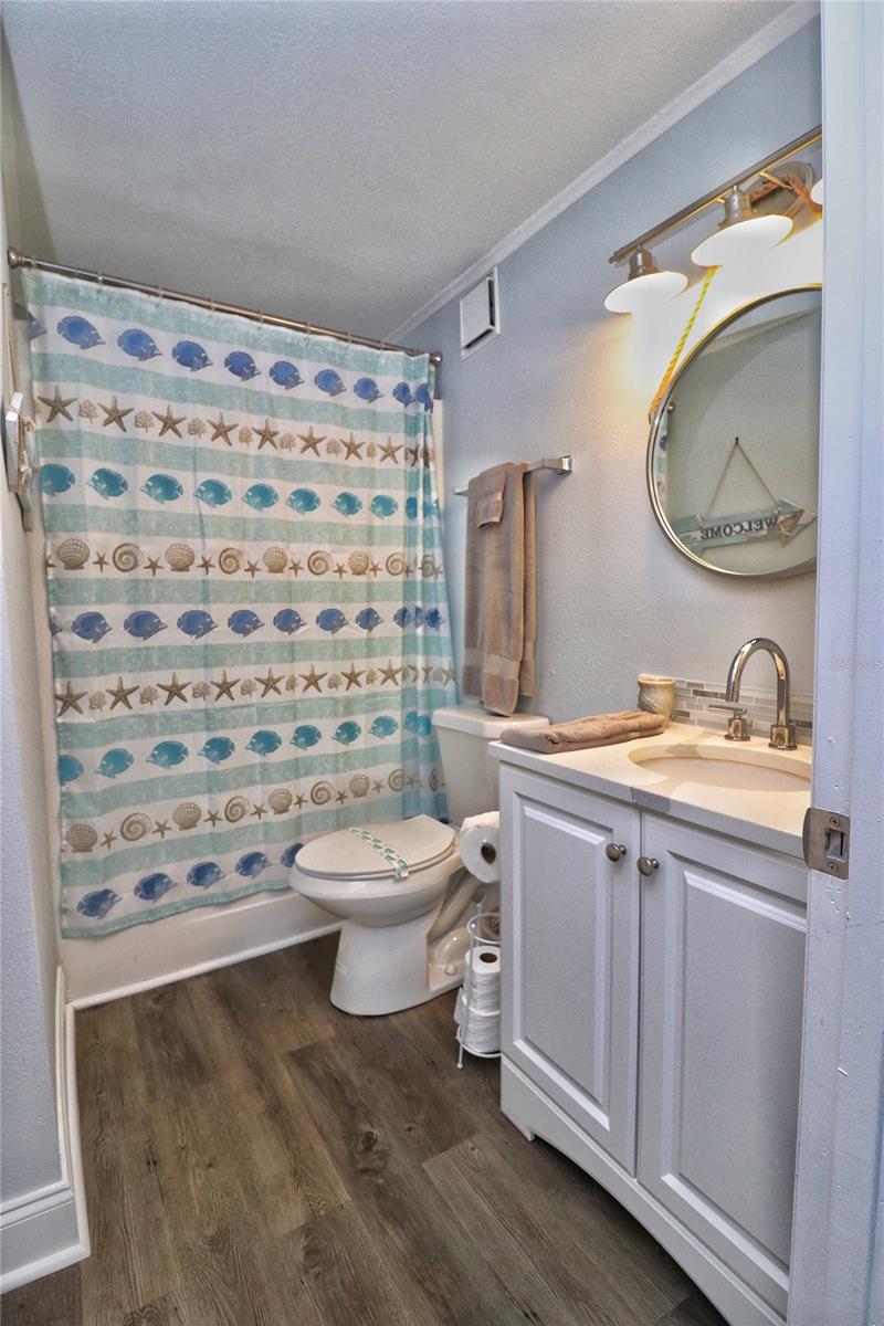 Riverwalk Condo - Residential