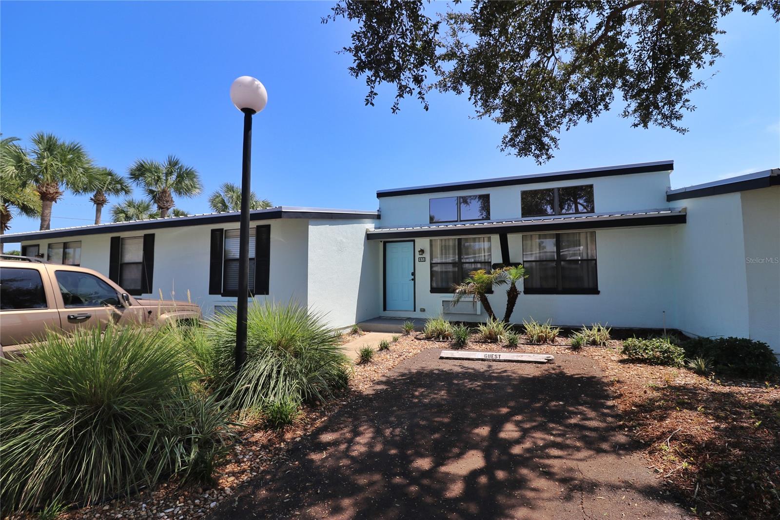 Riverwalk Condo - Residential