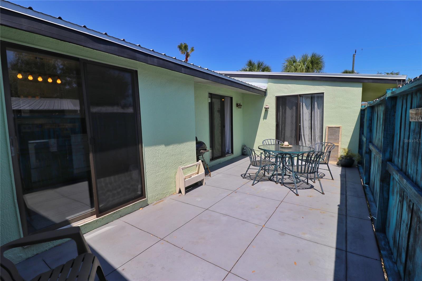 Riverwalk Condo - Residential