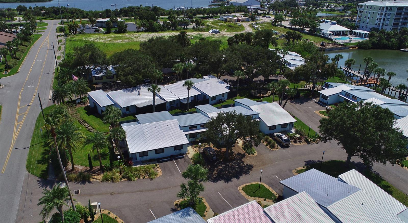 Riverwalk Condo - Residential