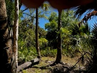 ACREAGE - Land