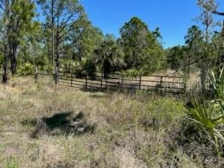 ACREAGE - Land