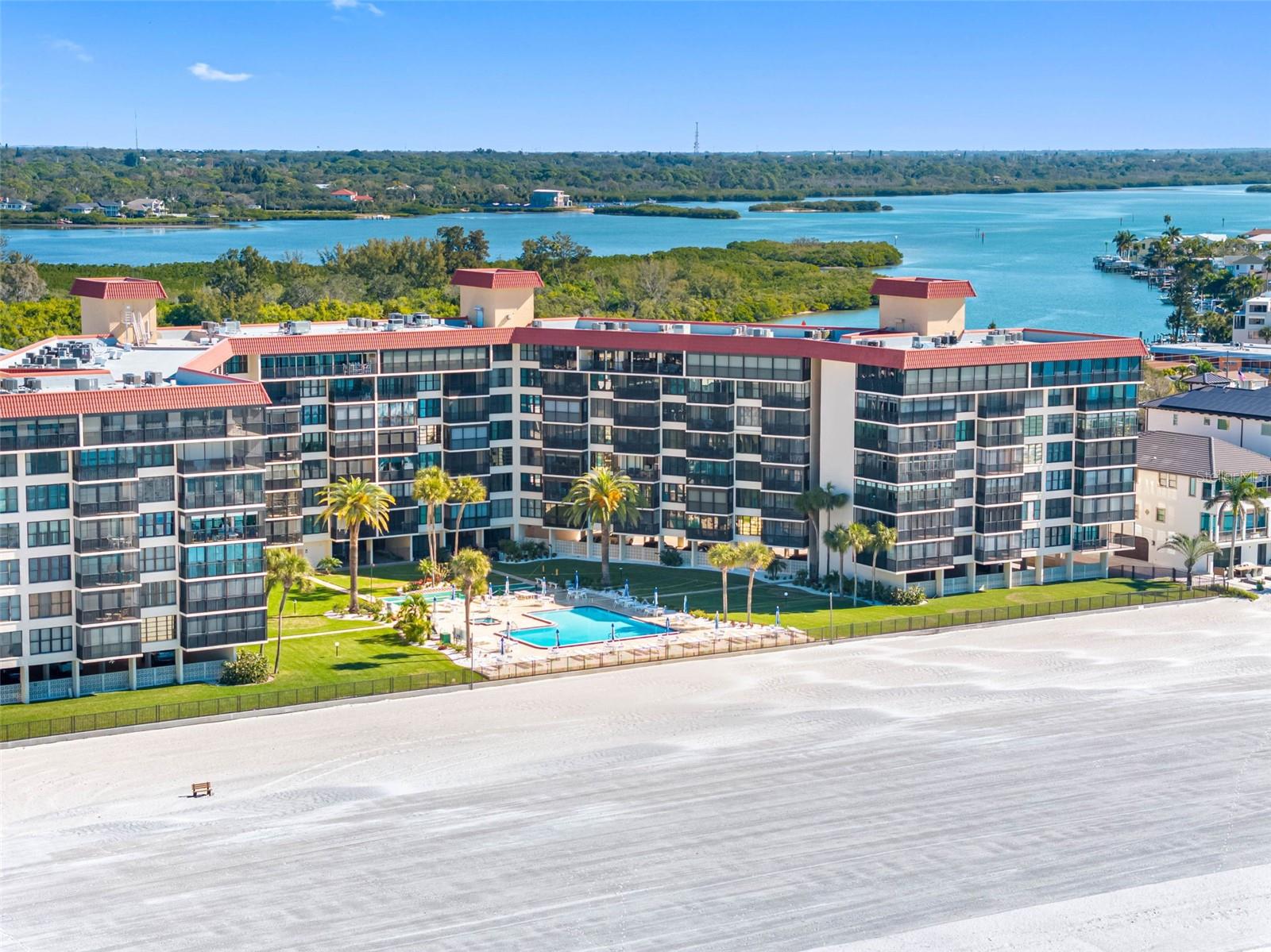 SHORE MARINER THE CONDO - Residential