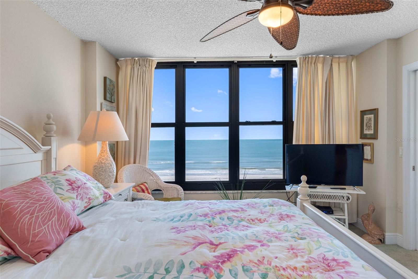 SHORE MARINER THE CONDO - Residential