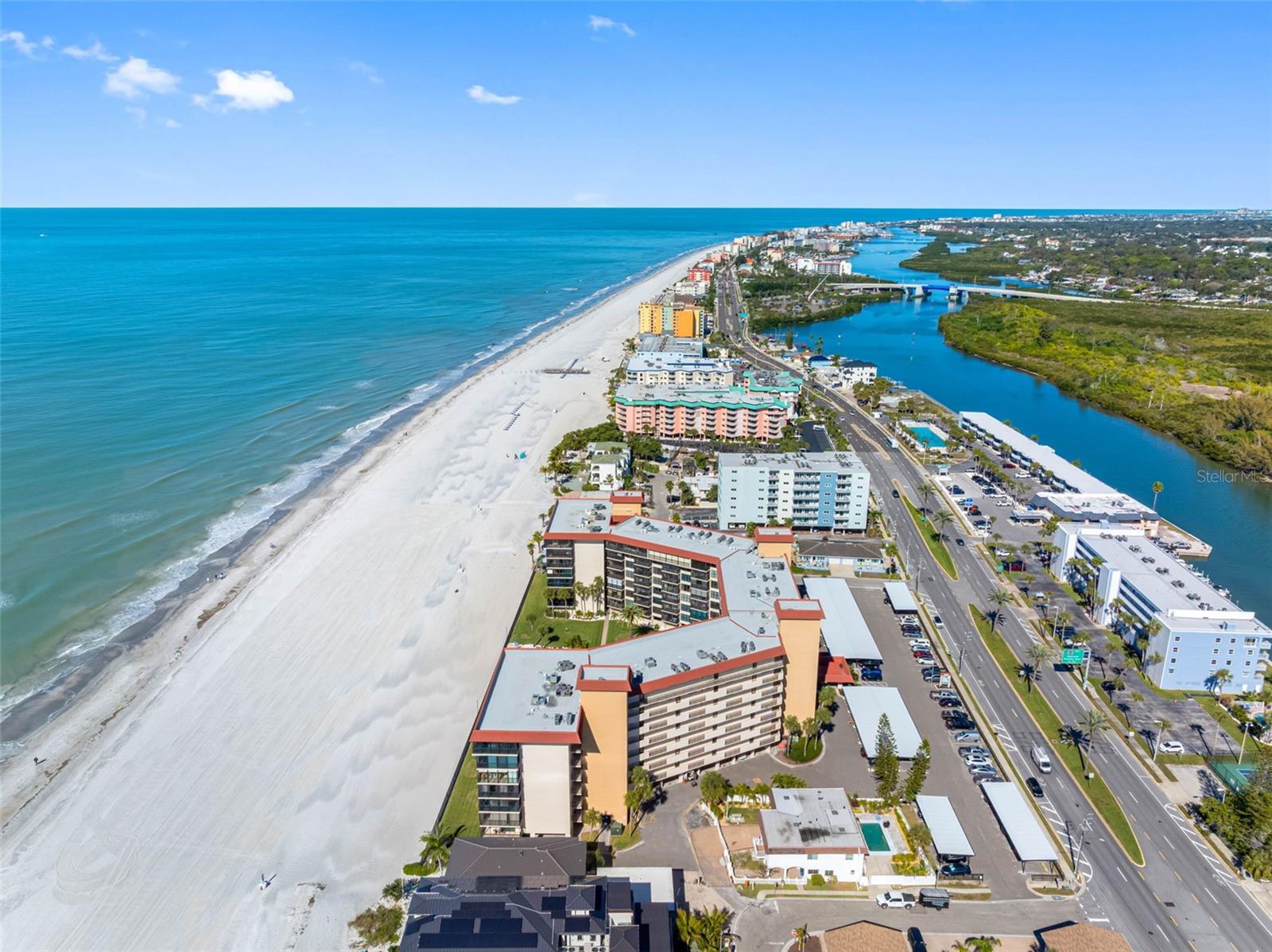 SHORE MARINER THE CONDO - Residential