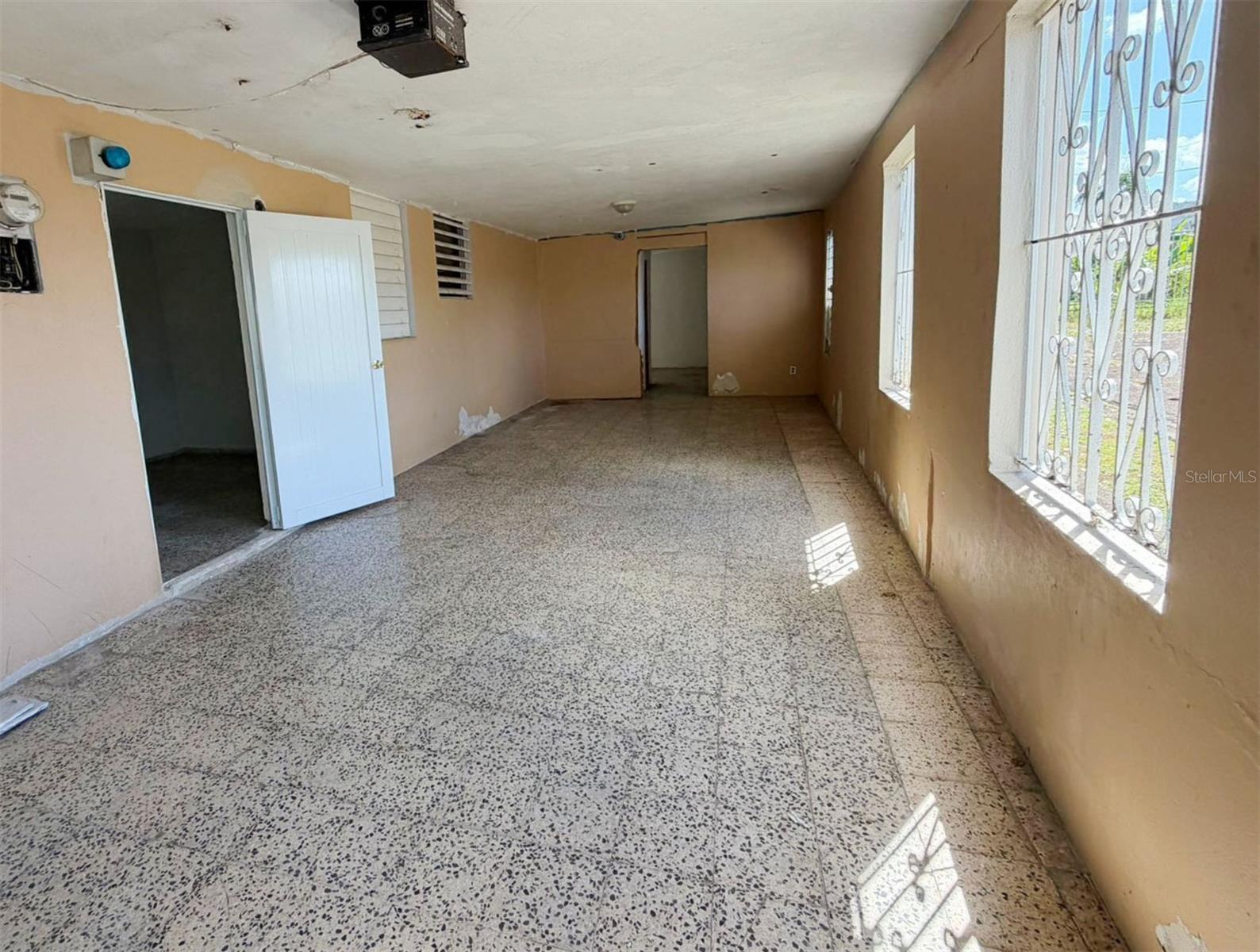 URB. REPARTO DIAZ - Residential