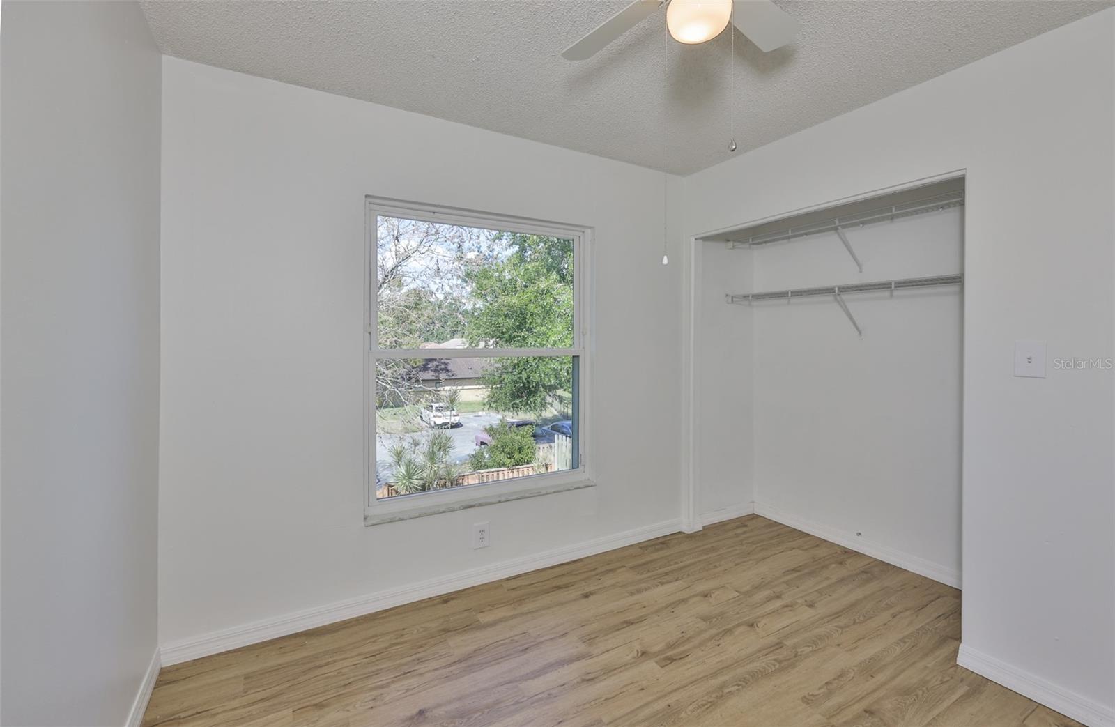 LAKE FOREST UNIT 01 - Residential Lease