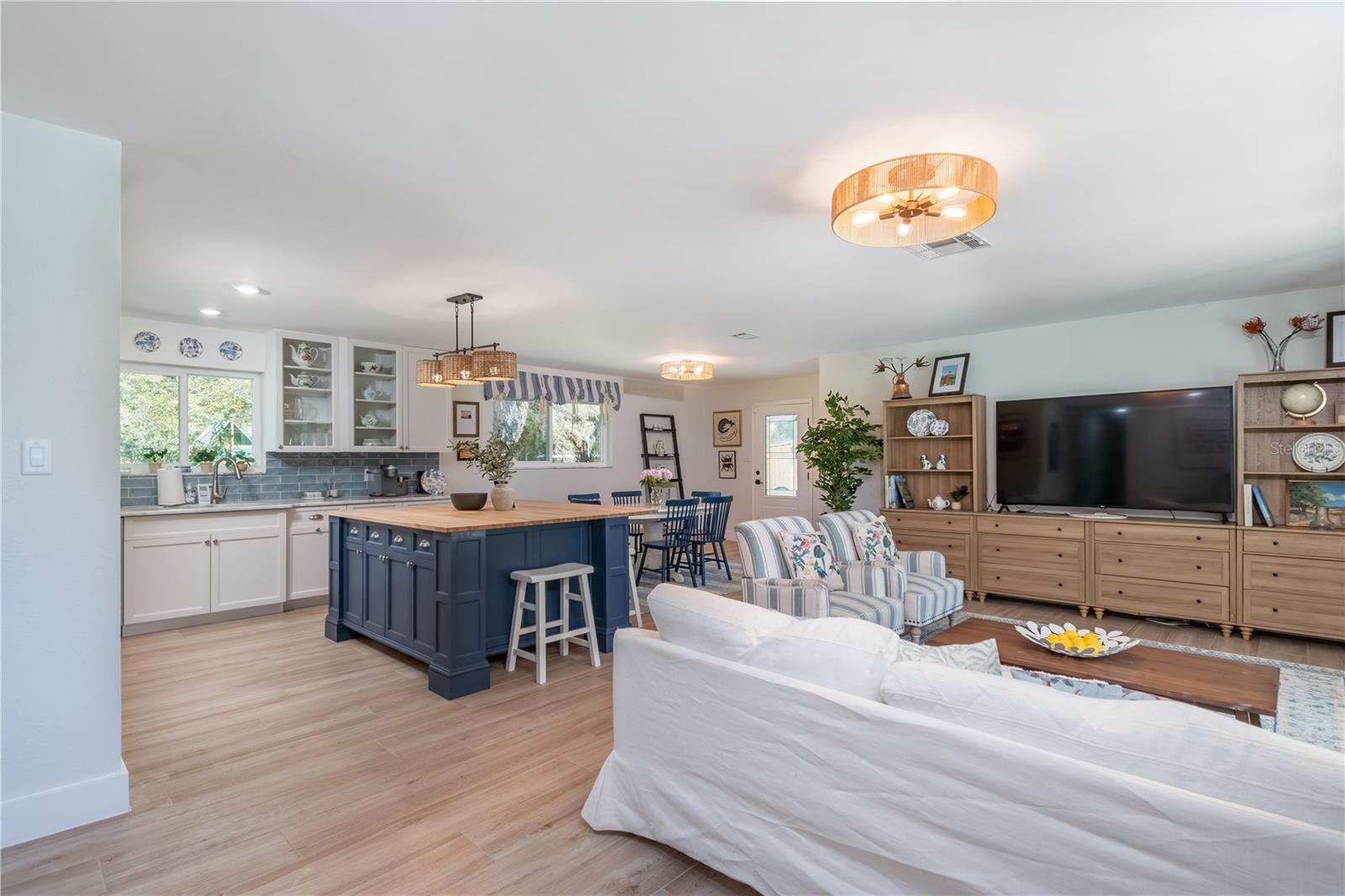 IN COUNTY - Residential