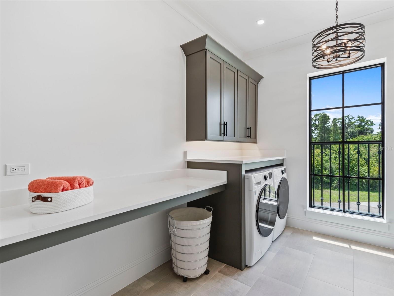 STEEPLECHASE - Residential