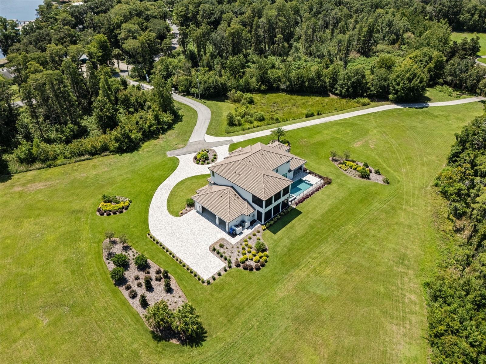 STEEPLECHASE - Residential