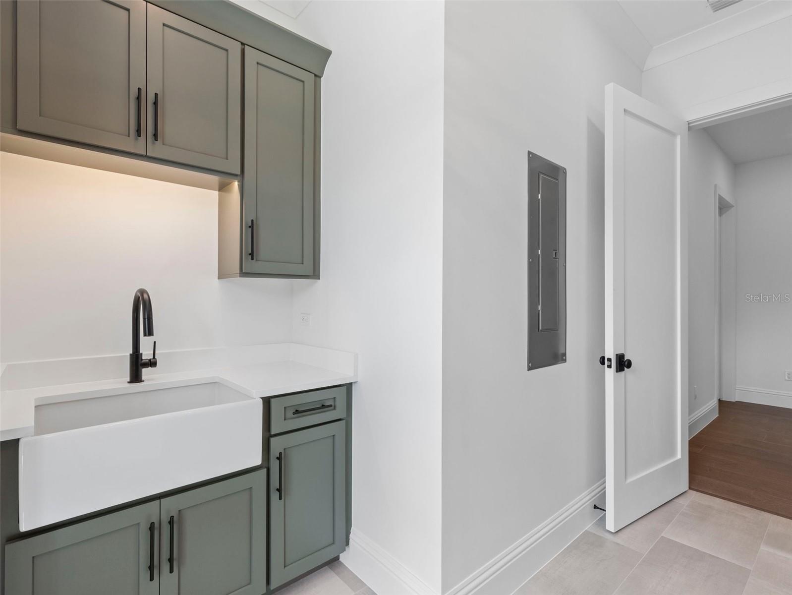 STEEPLECHASE - Residential