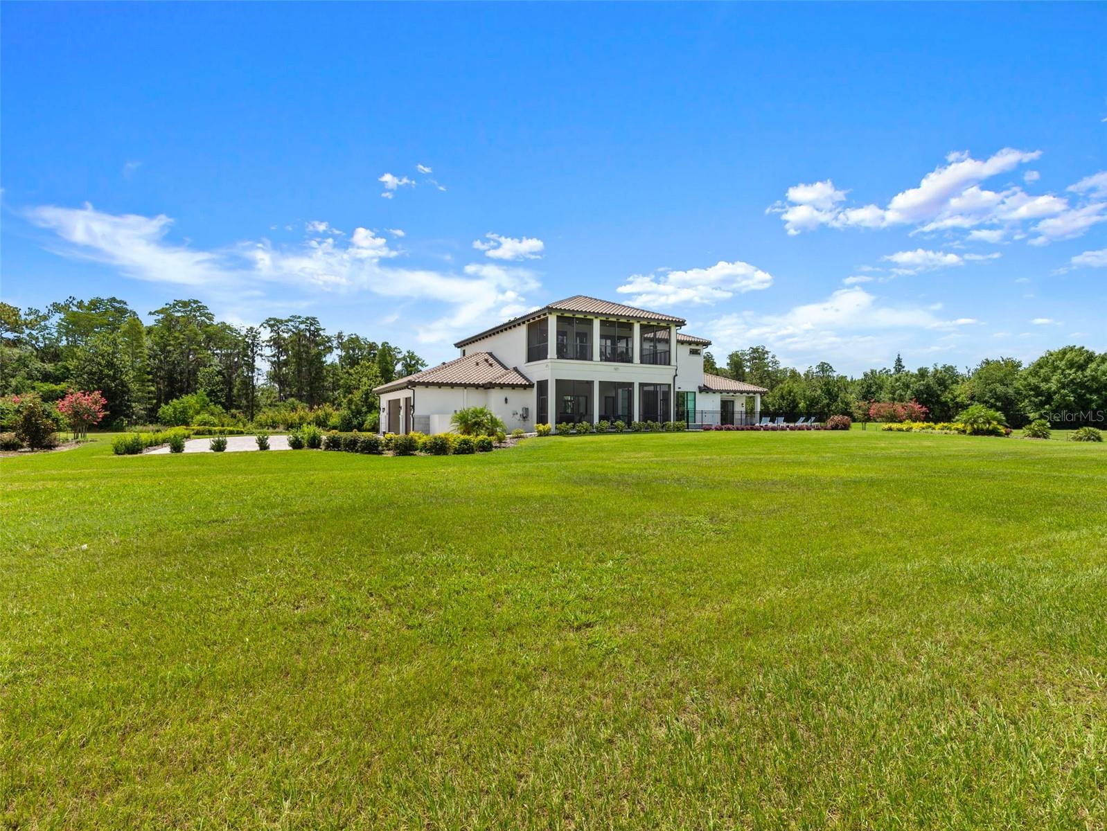 STEEPLECHASE - Residential