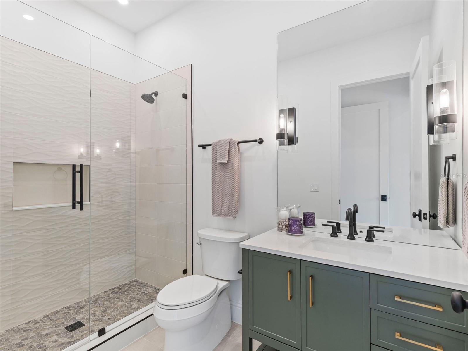 STEEPLECHASE - Residential