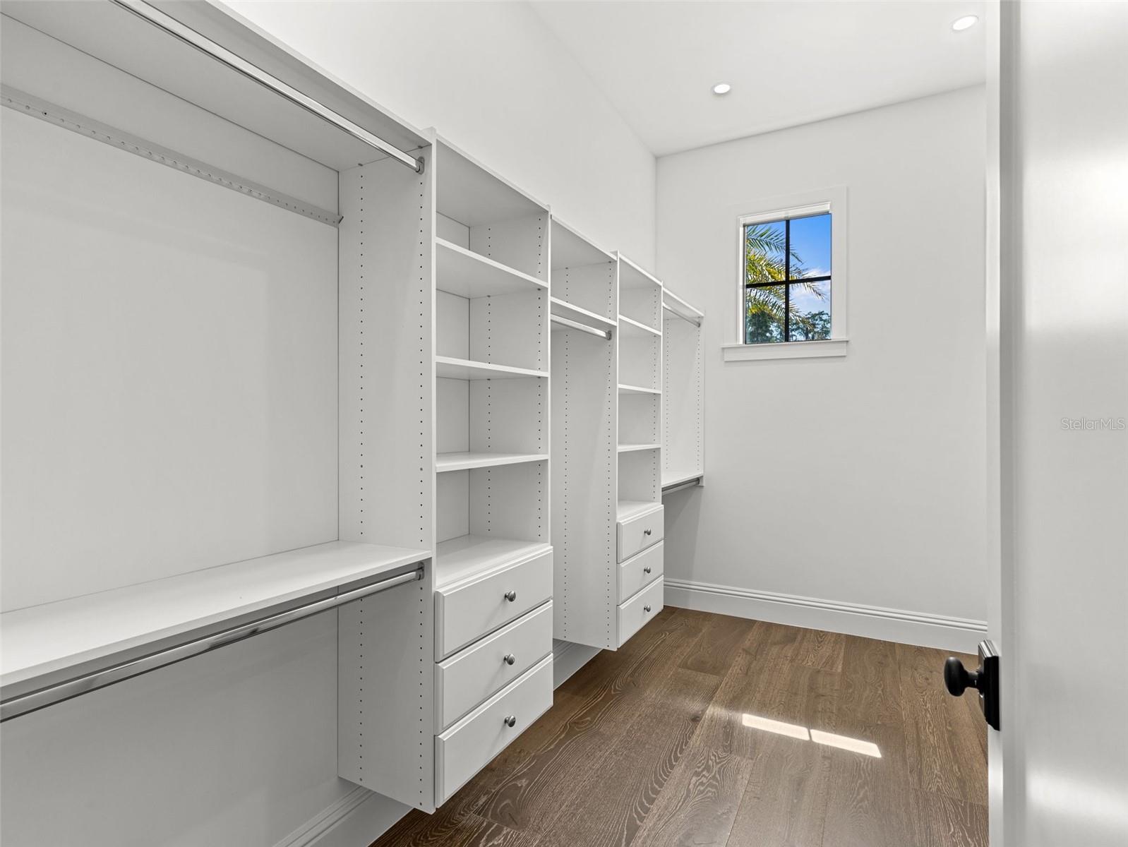 STEEPLECHASE - Residential