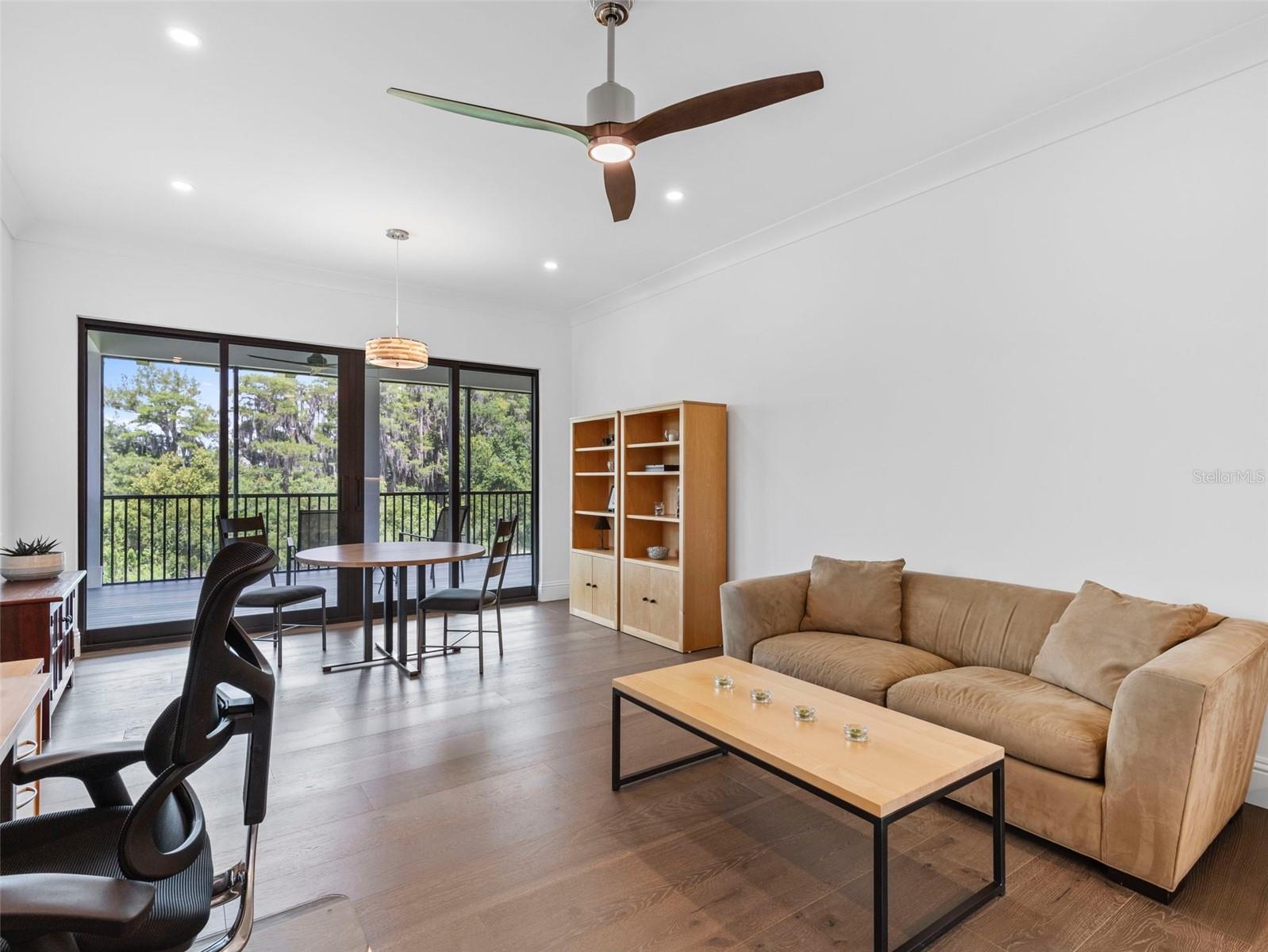 STEEPLECHASE - Residential