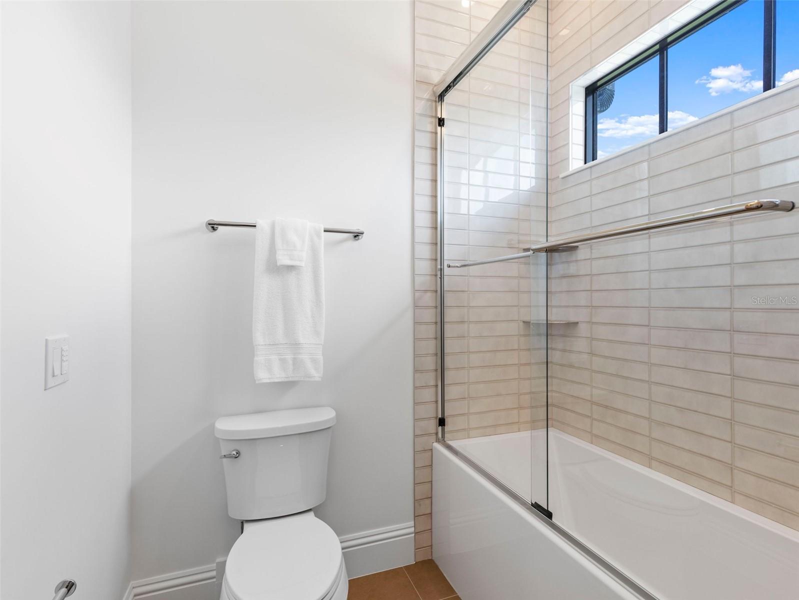 STEEPLECHASE - Residential