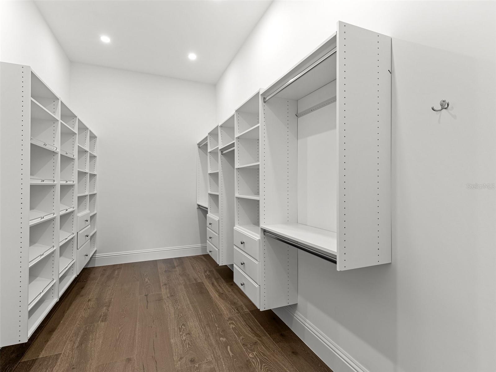 STEEPLECHASE - Residential