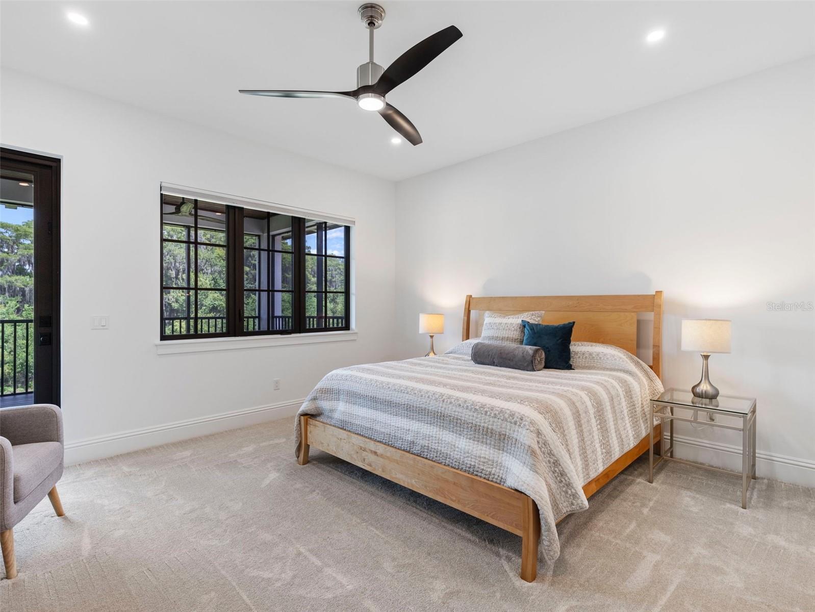 STEEPLECHASE - Residential