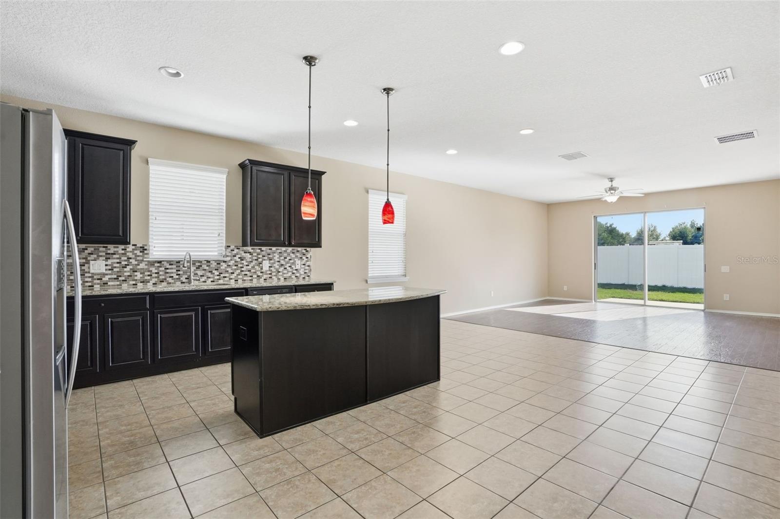 TRILLIUM - Residential