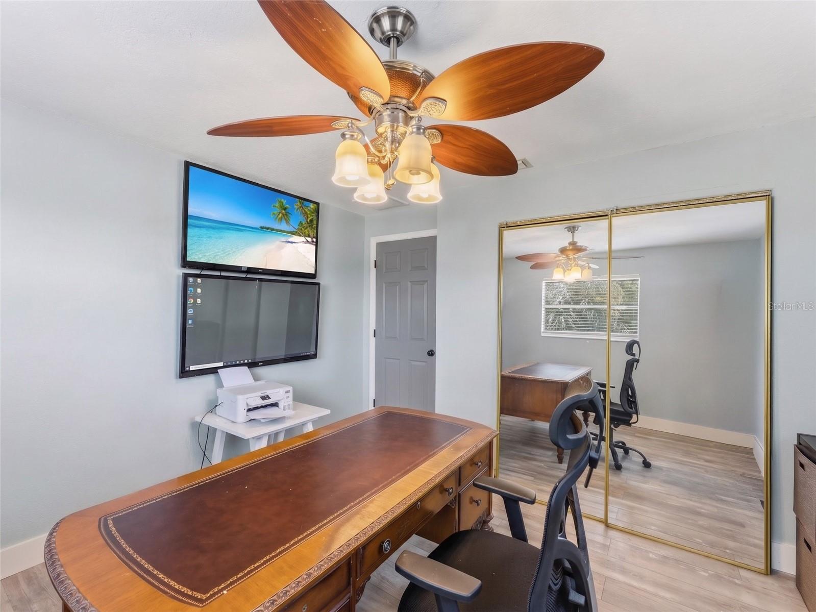 HERNANDO BEACH - Residential