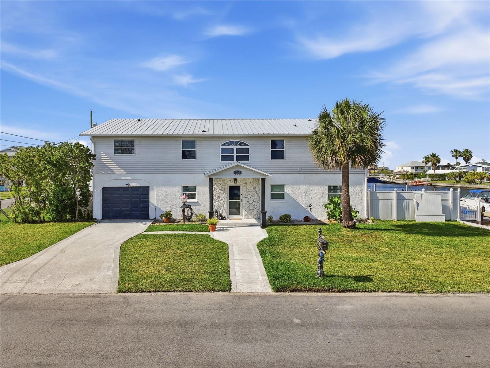 HERNANDO BEACH - Residential