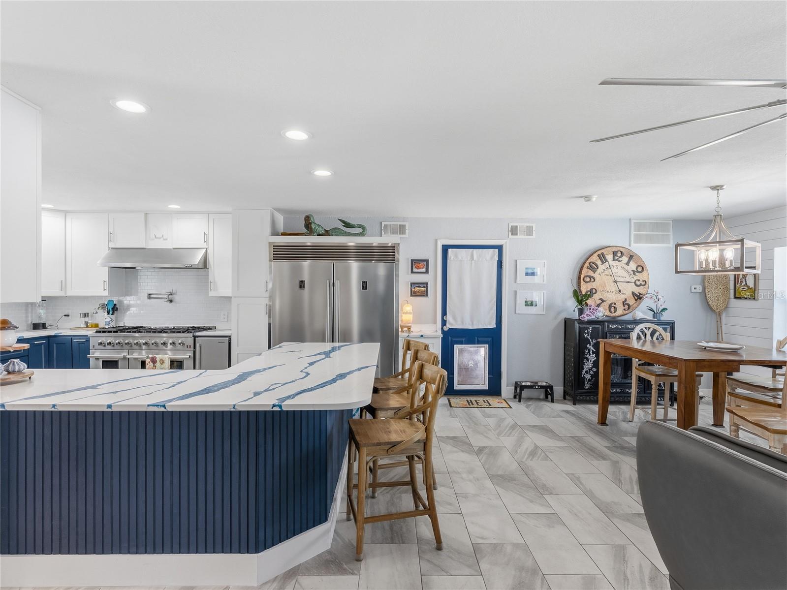HERNANDO BEACH - Residential