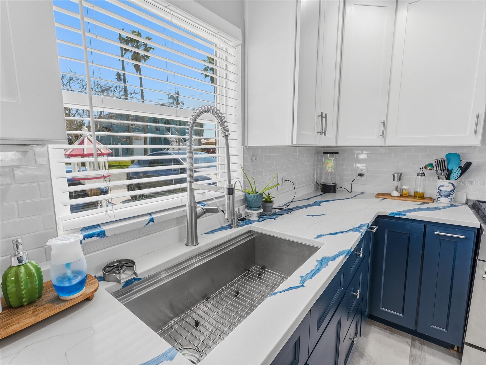 HERNANDO BEACH - Residential