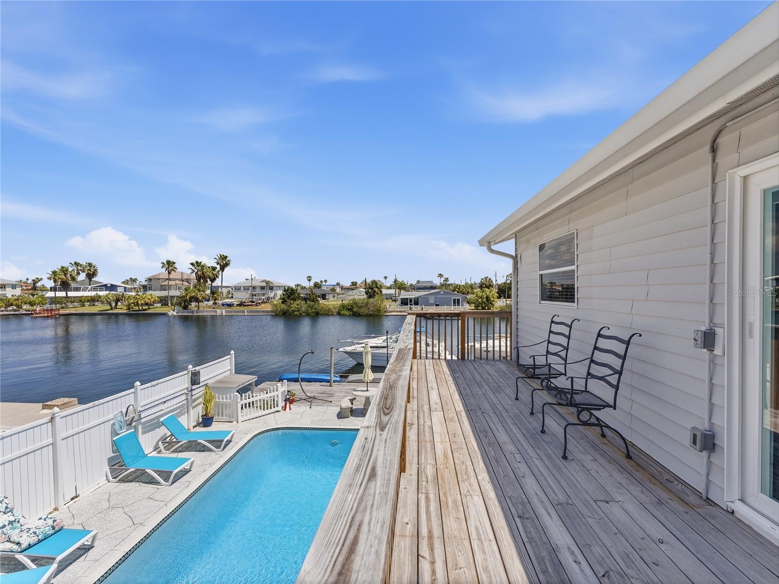 HERNANDO BEACH - Residential