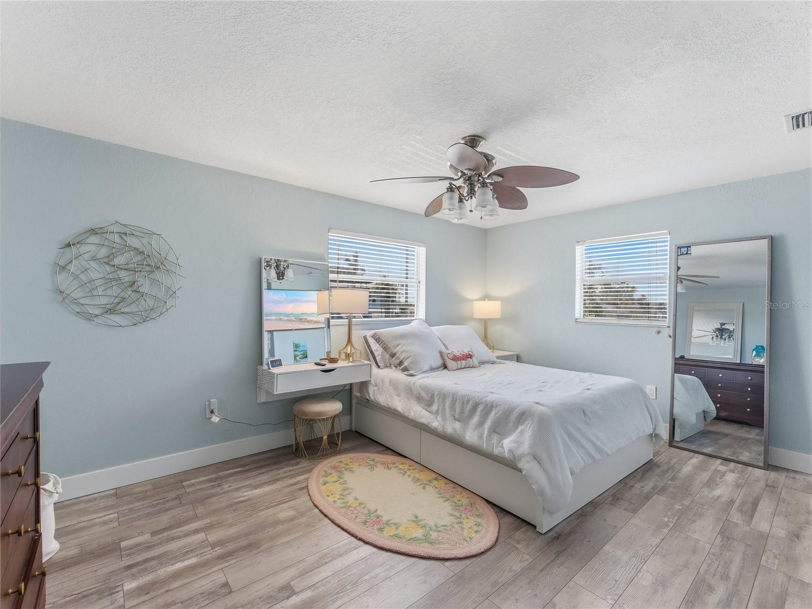 HERNANDO BEACH - Residential