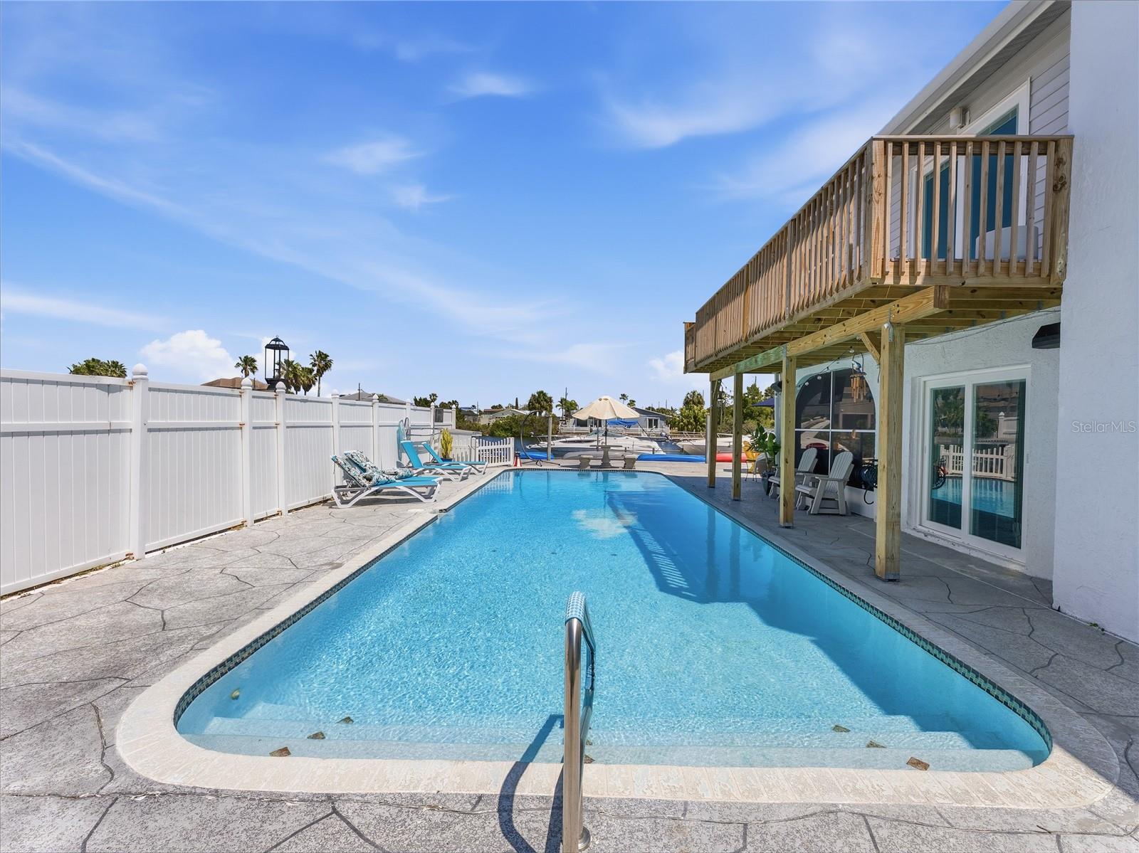 HERNANDO BEACH - Residential