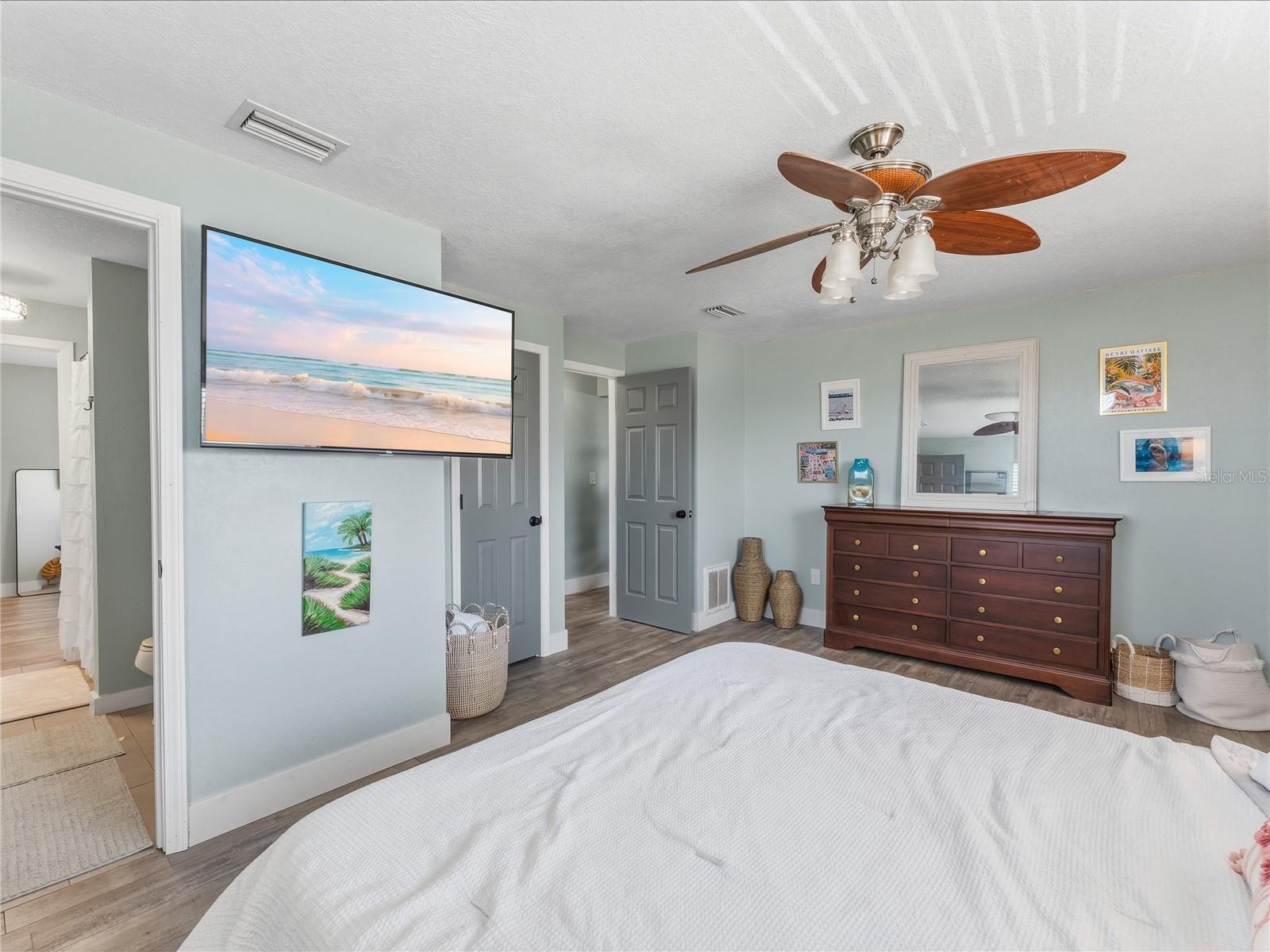 HERNANDO BEACH - Residential