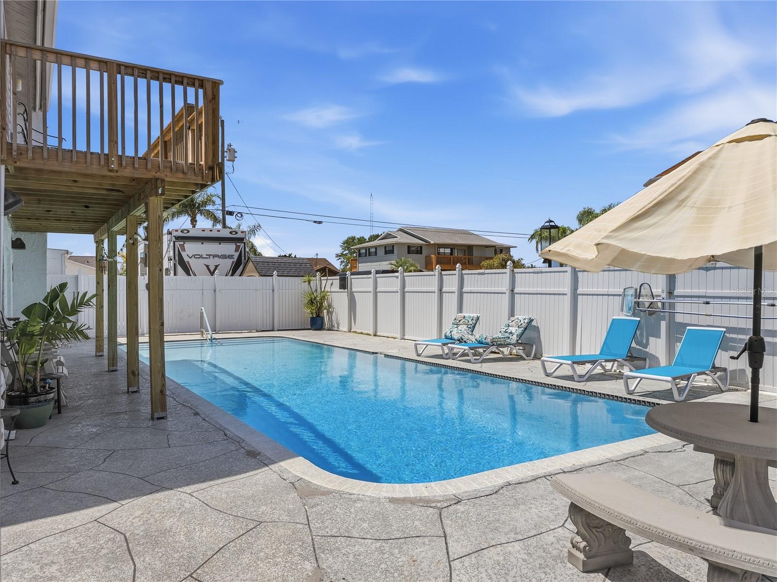 HERNANDO BEACH - Residential