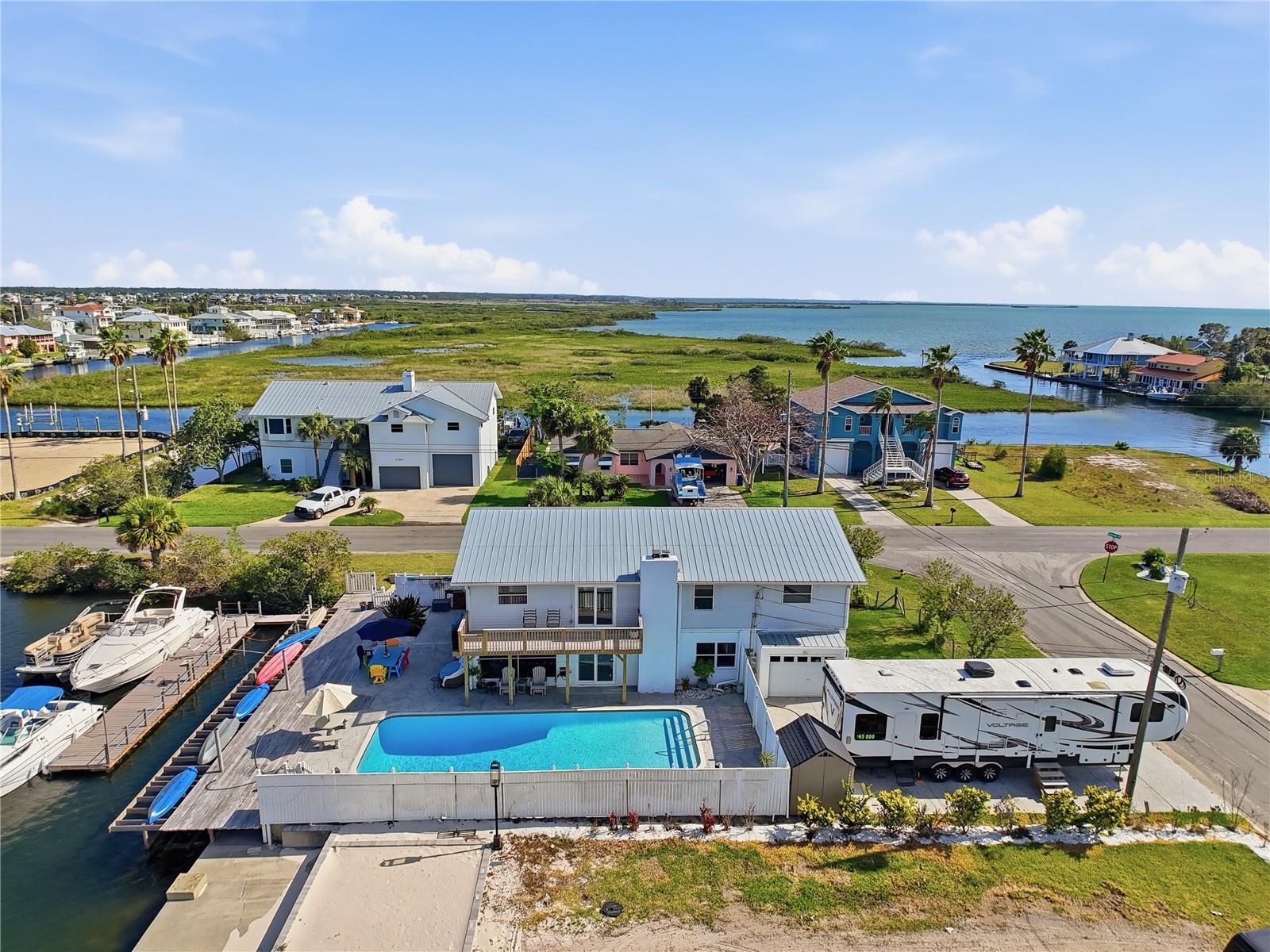 HERNANDO BEACH - Residential